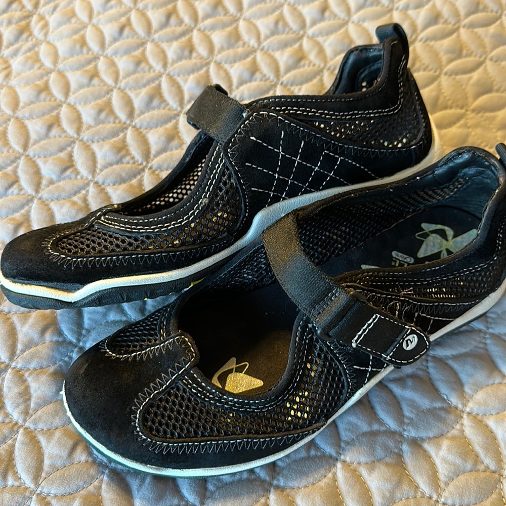 Merrell Lorelei Emme Black Performance Footwear Size 5.5 Mesh & Suede
